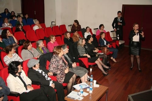 En Fazla Şiddete Sağlık Personeli Uğruyor

 - 48