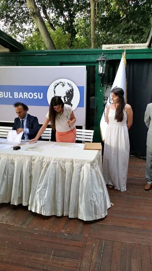 31. Dönem Hukuk İngilizcesi Ve Terminolojisi Derslerini Tamamlayanlara Katılım Belgeleri Verildi - 15