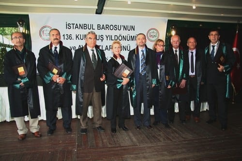 Hukuk Devleti Tesis Edilene, Yargı Bağımsız Olana Kadar, Bedeli Ve Pahası Ne Olursa Olsun Bu Mücadeleyi Birlikte Sürdüreceğiz - 311