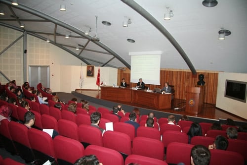 Milletlerarası Mal Satımına İlişkin Birleşmiş Milletler Anlaşmasının

Türk Borçlar Kanunu Çerçevesinde Değerlendirilmesi

 - 73