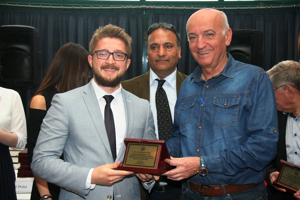 Tarihte Haksız Yargılamaların Gölgesinde Savunmanın Savunulması – II - 71