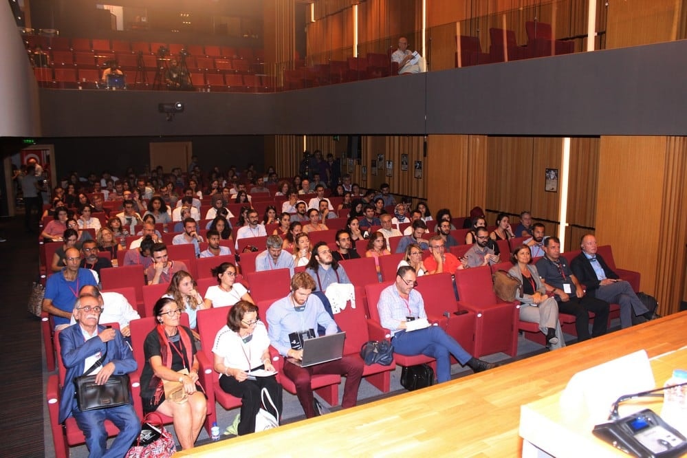 Uluslararası Konferans: ‘Ayın Karanlık Yüzü’ - 155