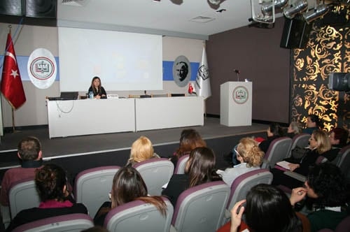 Kadın Hakları Ve Aile İçi Şiddet Semineri Devam Ediyor

 - 75