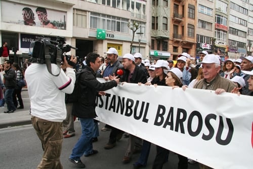 1 Mayıs Coşkuyla Kutlandı

 - 8