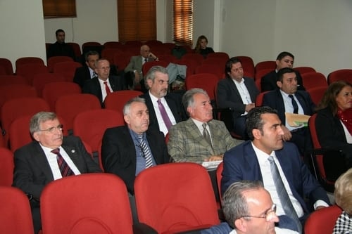 Baro Yönetiminden Ayrılanlara Anı Plaketi Verildi  

 - 16