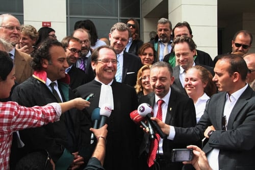 Savunma Ve Baro Yargılanıyor... - 52