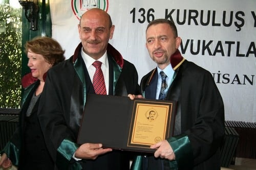 Hukuk Devleti Tesis Edilene, Yargı Bağımsız Olana Kadar, Bedeli Ve Pahası Ne Olursa Olsun Bu Mücadeleyi Birlikte Sürdüreceğiz - 323