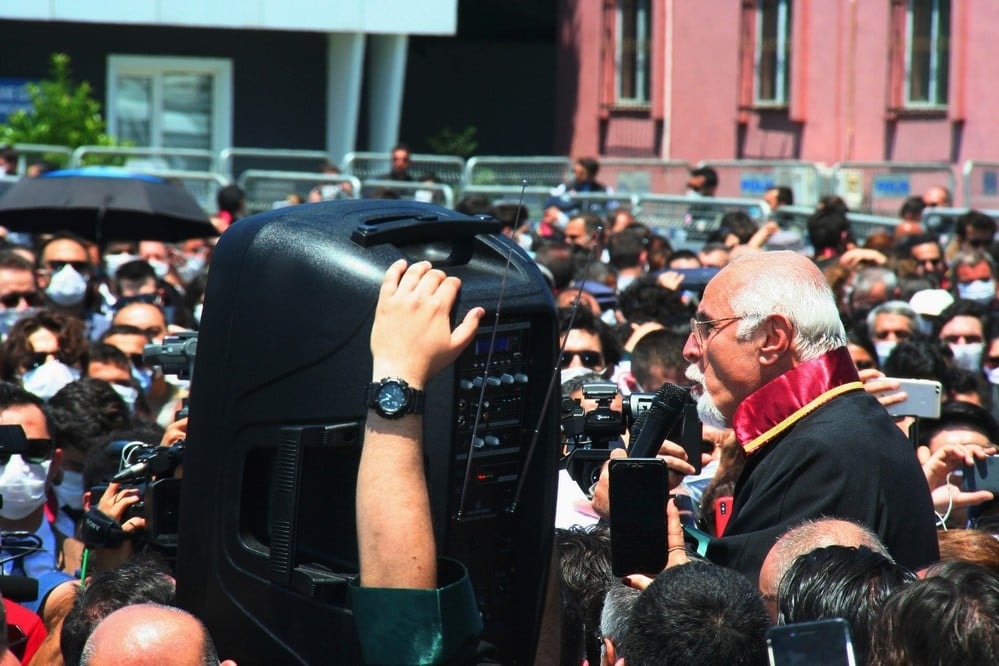 Yasa Yapma Gücünü Silah Olarak Kullananları Uyarıyoruz - 59