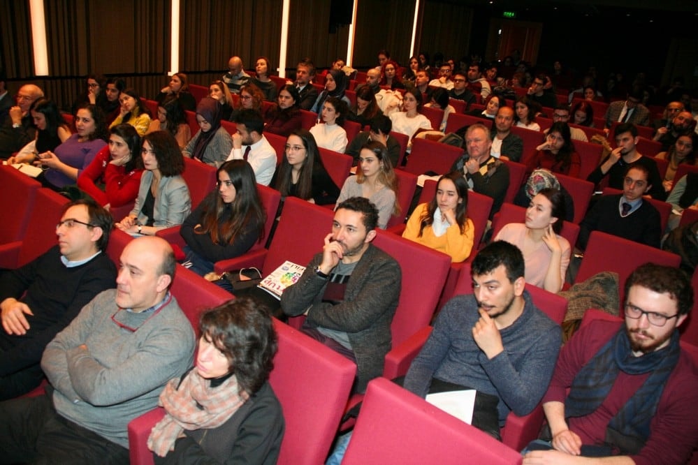 Sağlık Teknolojileri ve Hukuk Konferansı - 46