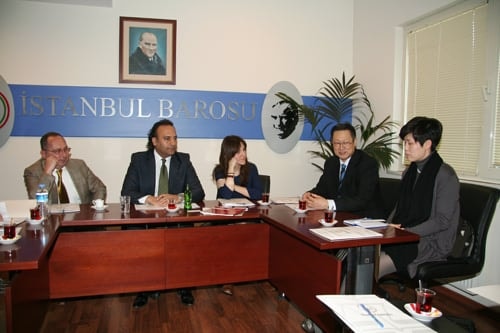 Çin Halk Cumhuriyeti  Shanghai Kentinden Hukukçular Baromuzu Ziyaret Ettiler
 - 2