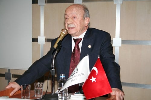 Hukuk, Siyaset Ve İnsan - 22