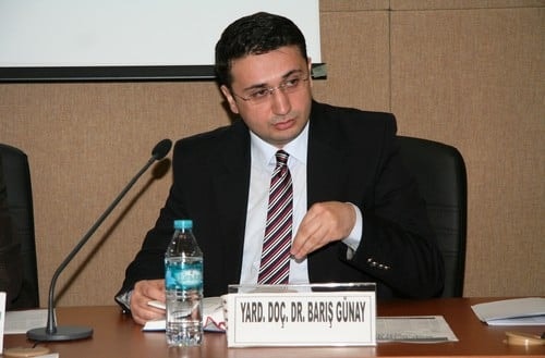 Deniz Ticareti, Sigorta Ve Taşıma Hukuku Tezleri

 - 12