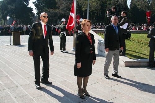 Çanakkale Şehitlerimizi Andık  

 - 23