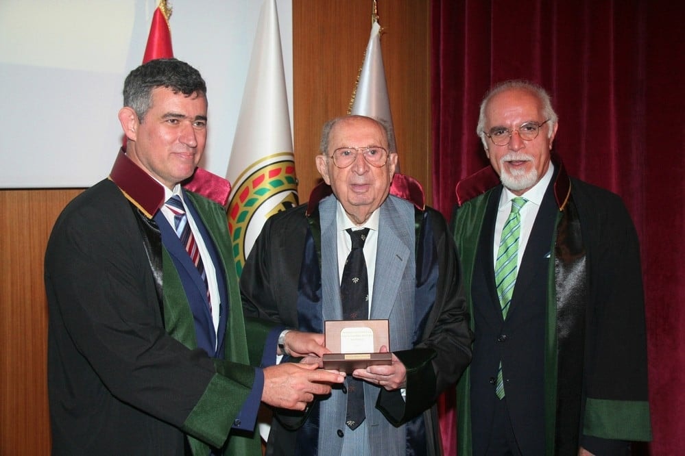 Meslekte 40, 50, 60 Yılını Dolduran 467 Meslektaşlarımıza Madalya Verildi - 73