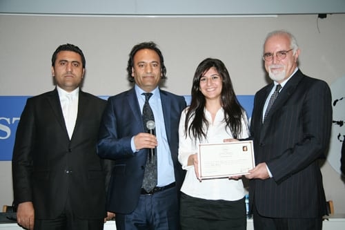 21. Dönem Hukuk İngilizcesi Ve Terminolojisi Derslerini Tamamlayanlara Katılım Belgeleri Verildi
 - 6