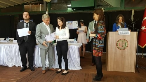 35. Dönem Hukuk İngilizcesi Ve Terminolojisi Derslerini Tamamlayanlara Katılım Belgeleri Verildi
 - 13