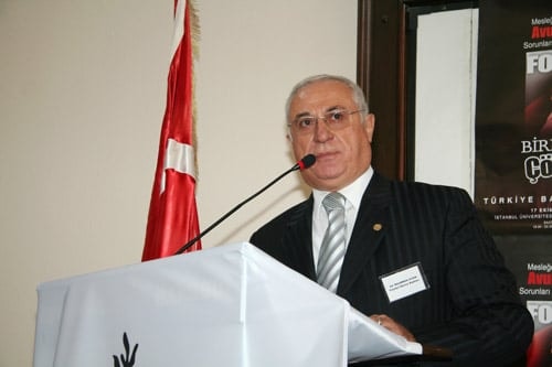 Mesleğe Yeni Başlayan Avukatların Sorunları Forumda Tartışıldı  - 5