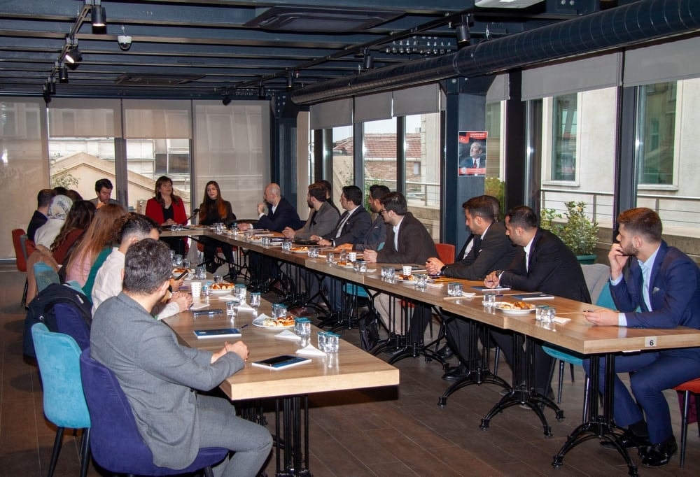 Genç Avukatlar İçin Yeni İş Alanları Yaratma Kanun Teklifi Çalıştayı - 1