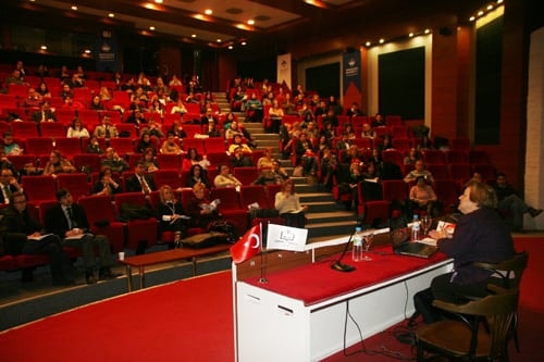 “Kadın Hakları Ve Aile İçi Şiddet” Konulu Eğitim Seminerleri

 - 11