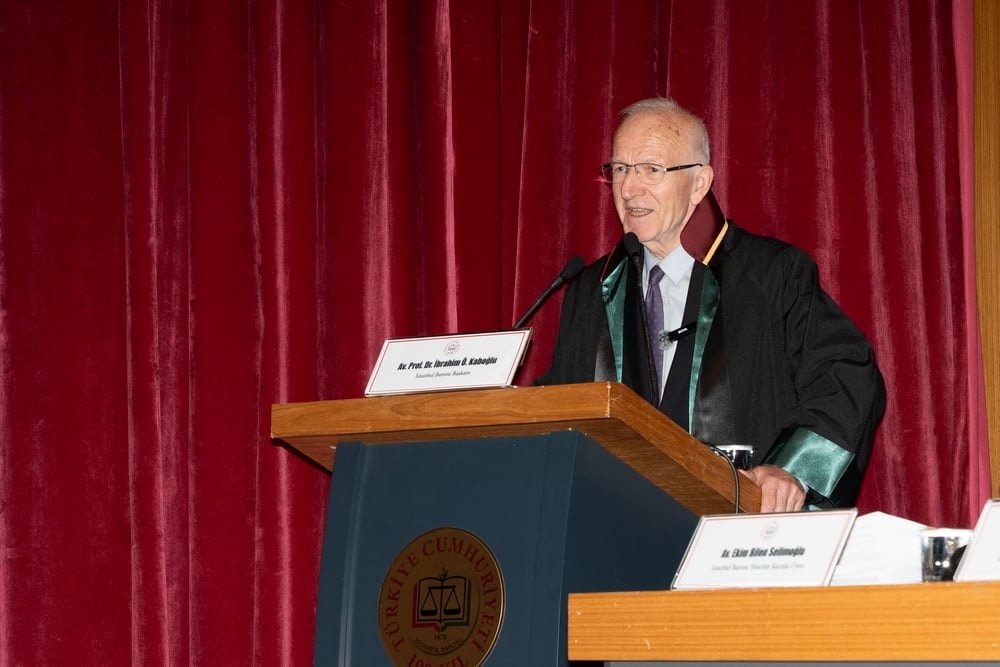 İstanbul Barosu Başkanı Av. Prof. Dr. İbrahim Kaboğlu ve Yönetim Kurulunun İlk Ruhsat Töreni - 12