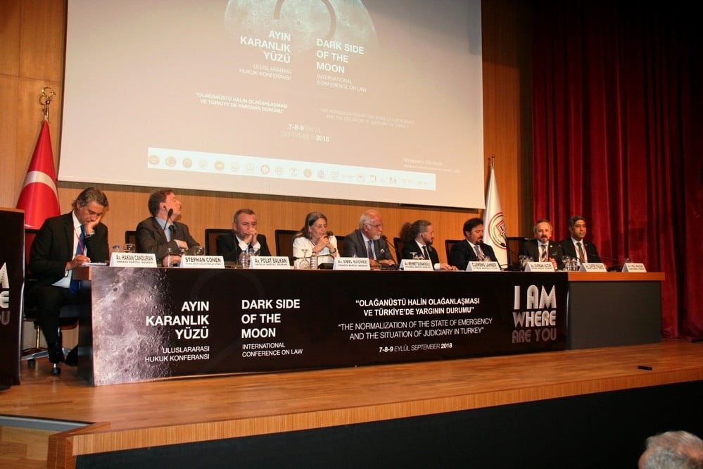 Uluslararası Konferans: ‘Ayın Karanlık Yüzü’ - 122