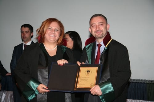 Mesleklerinde 25, 30, 35 Yılını Dolduran Toplam 693 Meslektaşımıza Plaket Verildi
 - 32