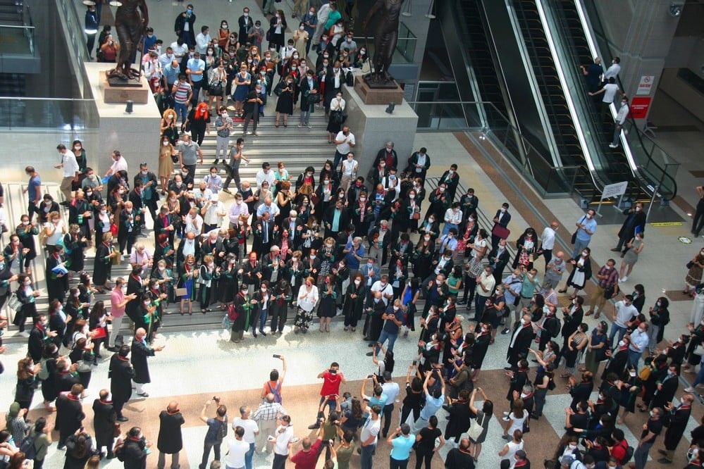 Avukatların Direnişi Sürüyor - 42