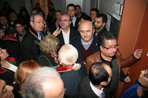 Savunmanın Ve Baro'nun Yargılandığı Dava 
24 Şubat’A Ertelendi - 24