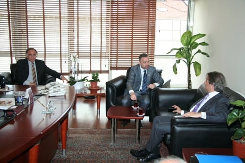 Beyoğlu Belediye Başkanının
Baroya İade-İ Ziyareti - 11