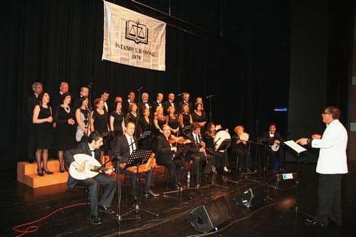 Türk Sanat Müziği Koromuzun Yaz Konseri

 - 13