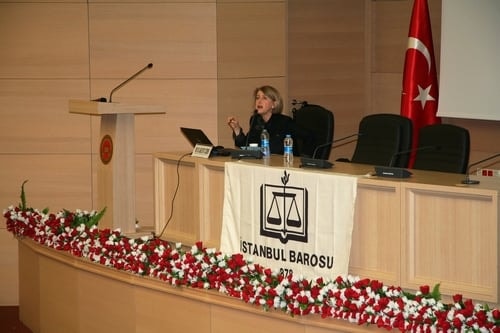 Kadın Hakları Ve Aile İçi Şiddet Konulu Sertifika Programı

 - 13