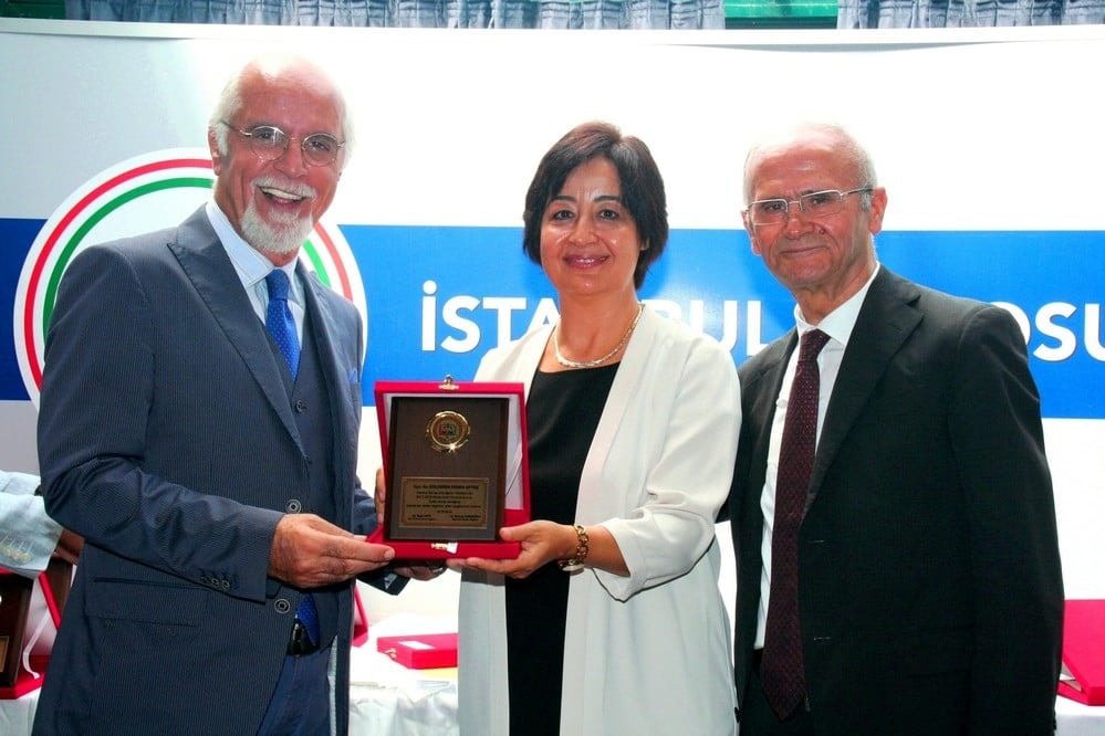 Sem Eğitmenlerine Plaket Verildi - 146