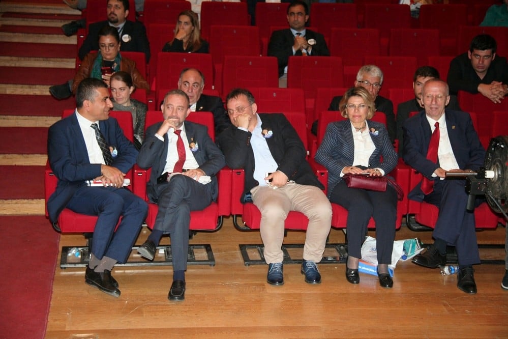 Başkan Durakoğlu Güven Tazeledi - 316