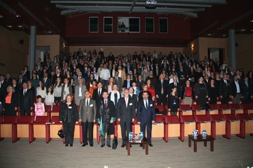 Mesleklerinde 25, 30, 35 Yılını Dolduran Toplam 693 Meslektaşımıza Plaket Verildi
 - 4