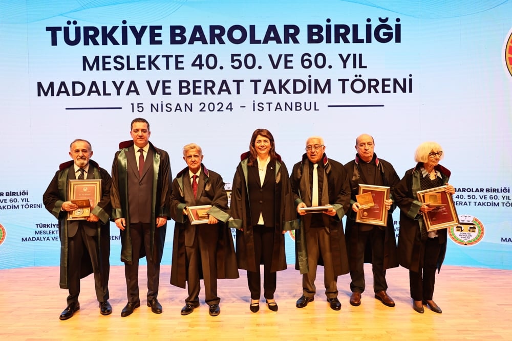 Meslekte 40, 50 ve 60 Yılını Dolduran Meslektaşlarımıza Plaket Verildi - 67