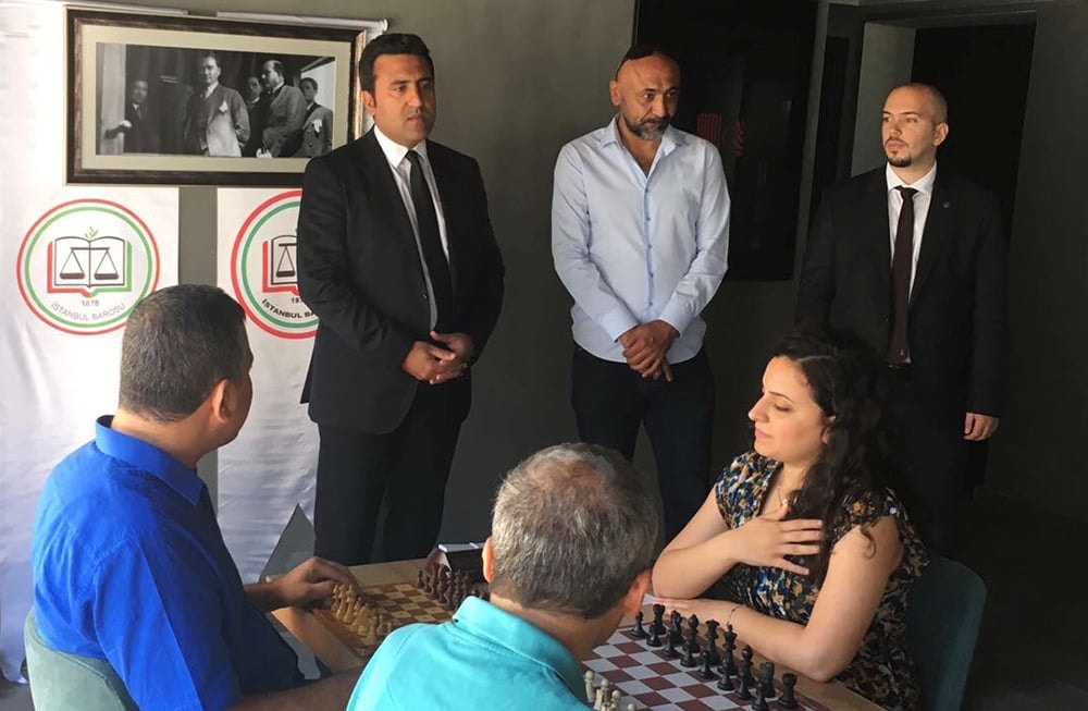 Satranç Engel Tanımaz - 2