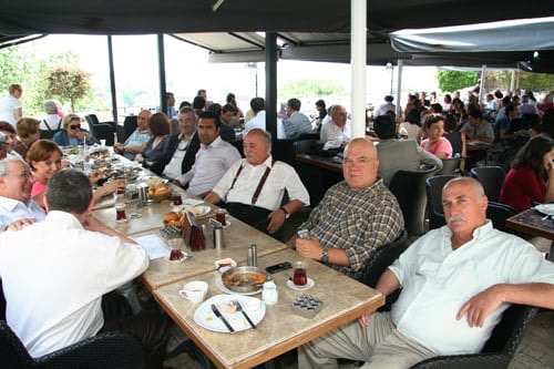 Staj Eğitim Merkezi Eğitimcileri Kahvaltılı Toplantıda Buluştu
 - 12