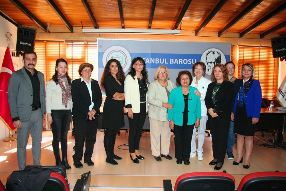 Müftülere Nikâh Kıyma Yetkisi Verilmesi  Kadın Haklarında Geriye Dönüştür  Anayasa İhlalidir - 27