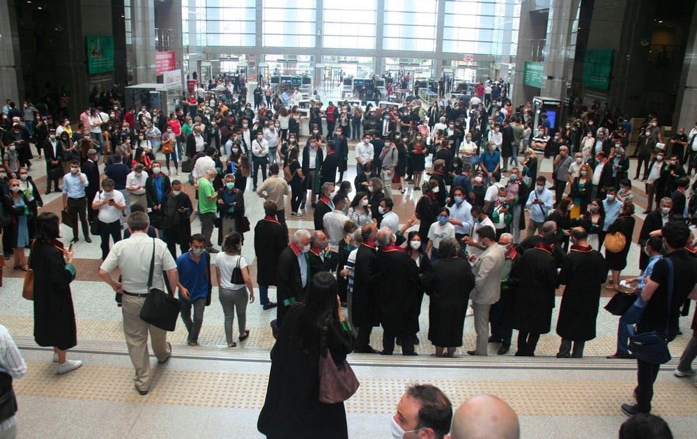 Avukatların Direnişi Sürüyor - 2