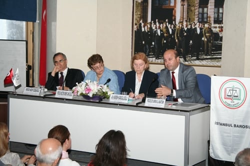 Anayasanın Değiştirilemez Maddeleri Ve Başkanlık Sistemi 
 - 13