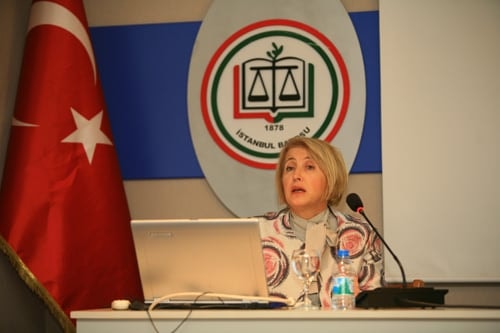 Kadın Hakları Merkezi Adli Yardım Bürosu Avukatları İçin “Kadın Hakları Ve Aile İçi Şiddet” Konulu Eğitim Seminerleri Düzenledi  - 5