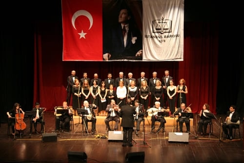 Bahar Coşkusunda Bir Konser

 - 14