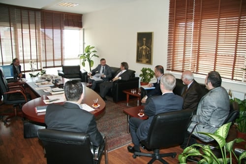 Beyoğlu Belediye Başkanının
Baroya İade-İ Ziyareti - 12