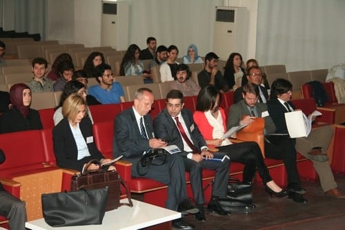 Ab -Türkiye Geri Kabul Anlaşması Ve Vize Serbestîsi

 - 8