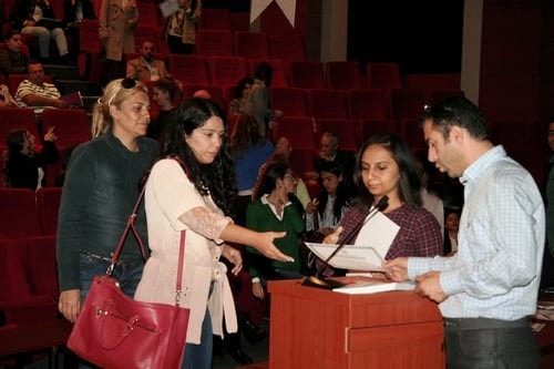 Kadın Hakları Ve Aile İçi Şiddet Konulu Sertifika Programı Devam Ediyor

 - 55