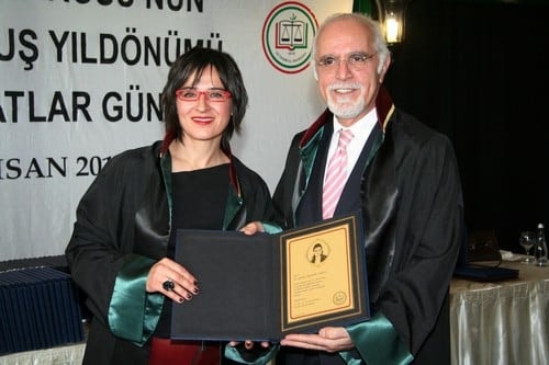 Hukuk Devleti Tesis Edilene, Yargı Bağımsız Olana Kadar, Bedeli Ve Pahası Ne Olursa Olsun Bu Mücadeleyi Birlikte Sürdüreceğiz - 130