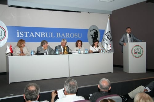 Başkan Kocasakal, Baro Meclisinde Yönetim Kurulu’Nun Çalışmalarını Anlattı

 - 9