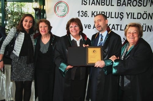 Hukuk Devleti Tesis Edilene, Yargı Bağımsız Olana Kadar, Bedeli Ve Pahası Ne Olursa Olsun Bu Mücadeleyi Birlikte Sürdüreceğiz - 360