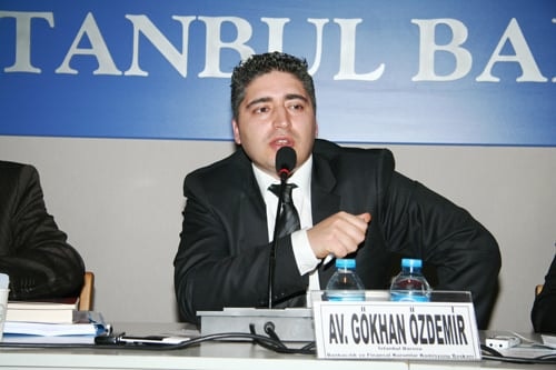 Uluslararası Ödeme Aracı Olan Çekin Ceza Yasası Kapsamına Alınması Eleştirildi

 - 21