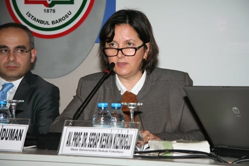 Avukata Yönelik Baskı Vatandaşa Yapılmış Sayılır

 - 35